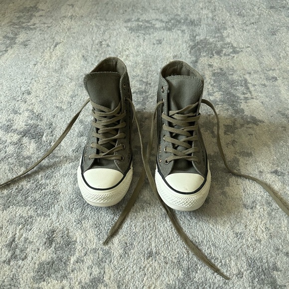 Converse Shoes - Converse High Tops